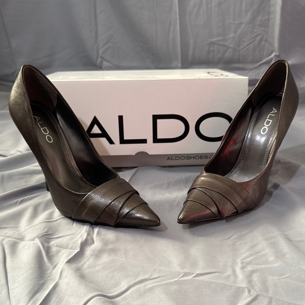 Aldo Dark Brown Heeled Pumps